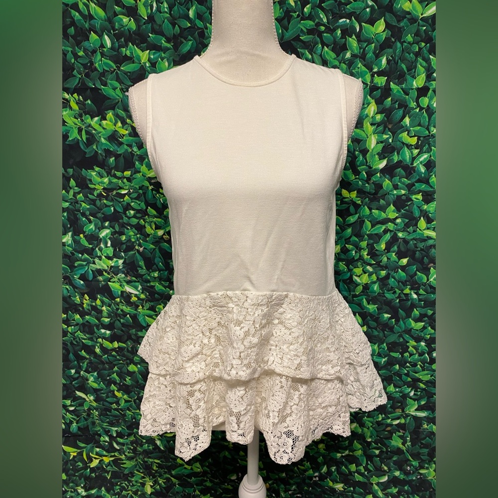 Who What Wear Cream Peplum Lace Blouse Size Small